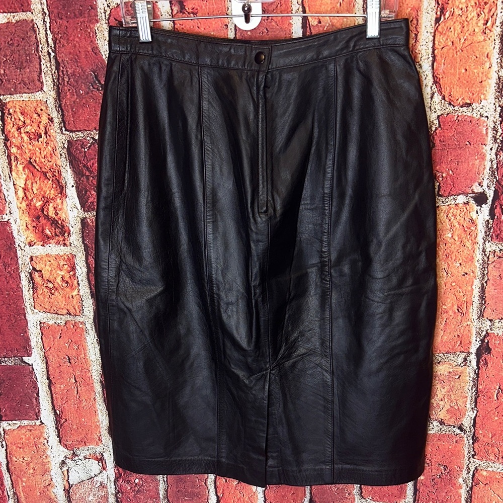 Vintage Evan Davies 100% Leather Black Pencil Skirt Size 14 but fits like 8-10
